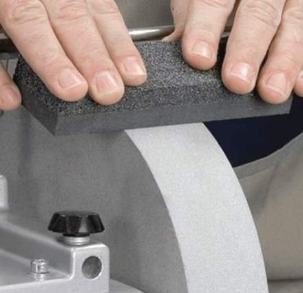 АКЦИЯ ФЕВРАЛЬ 2026 ХИТ! Брусок для очистки заточного диска BELMASH AB-2 RA126A