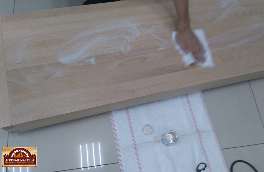 Цветное масло прозрачное Osmo 3136 Береза 2,5 л Dekorwachs Transparent Tone для внутренних работ Osmo-3136-2,5 10100077