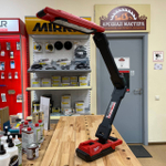 Легкий старт: Аккумуляторный фонарь светодиодный Milwaukee M18 ABL-0 с изменяемым углом наклона 4933498147