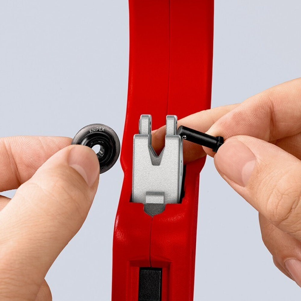 Труборез для нержавеющей стали и цветных металлов TubiX XL Knipex 6 - 76 мм / толщина макс 2 мм, длина 260 мм KNIPEX KN-903103BK