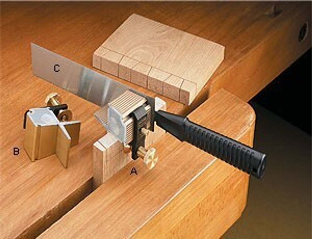 Стусло Veritas Dovetail Guide 1:8 магнитное для выпиливания ласточкиных хвостов 05T02.12 М00003363