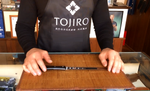 Новинка! Японский Кухонный нож TOJIRO FUJI CUTLERY Серия Special series для замороженных продуктов, костей, хрящей, длина ножа 315 мм, лезвия 190 мм, сталь Мо-V, рукоять термопластик, заточка серрейтор FG-3400