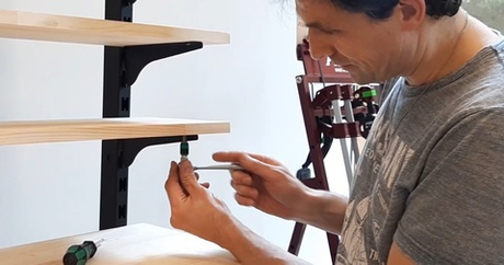 Статья "Стенд стиль ЛОФТ" своими руками