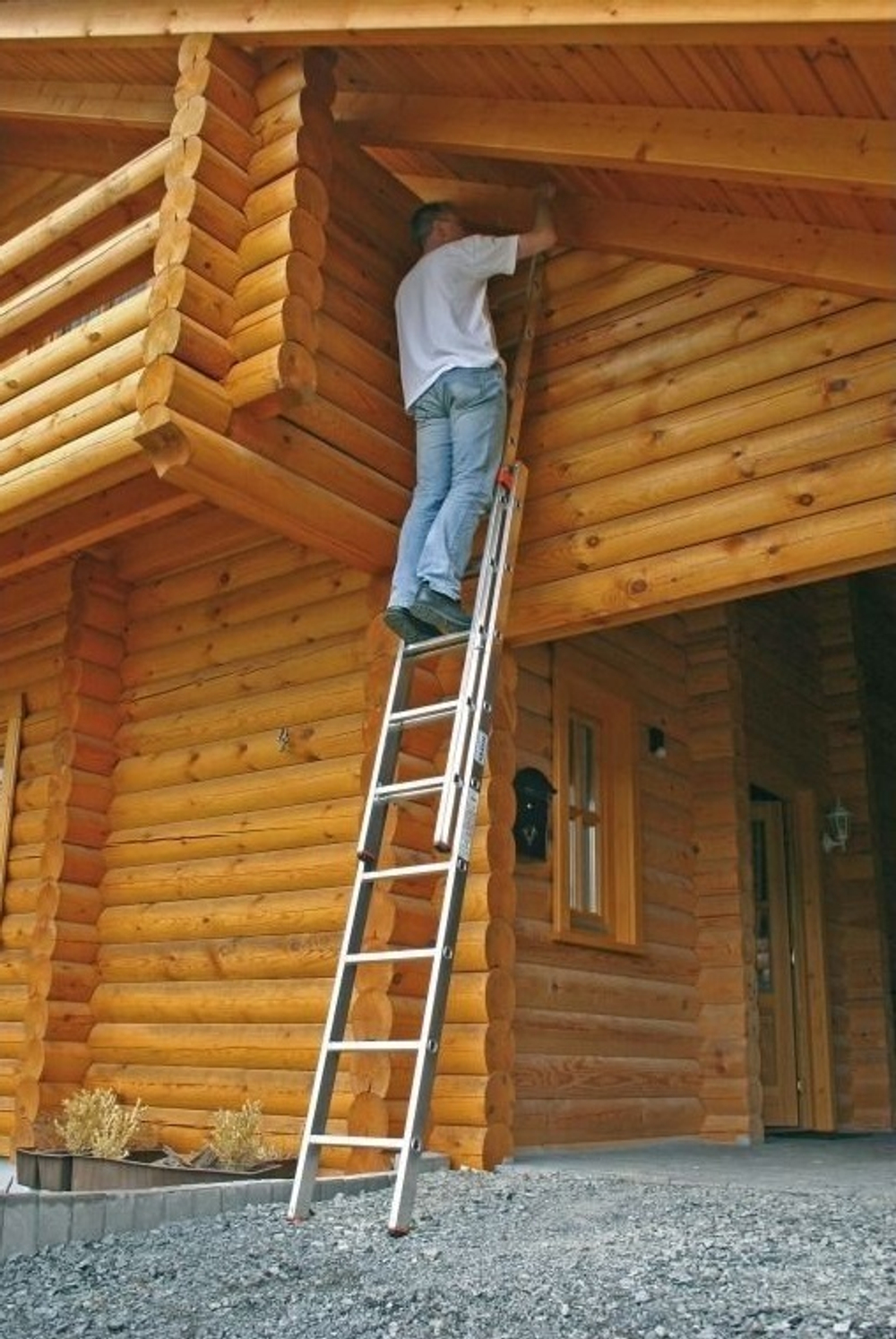 Двухсекционная выдвижная лестница с перекладинами KRAUSE MONTO KRAUSE FABILO 2 х 9 129277