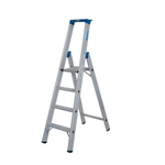 Новинка! Стремянка алюминиевая KRAUSE STABILO 1 x 4 со ступенями R13 из прессованного профиля с противоскользящим профилированием и подъемником платформы с обеих сторон. Рабочая высота 2,95 м, полка и крючок для ведра 136022