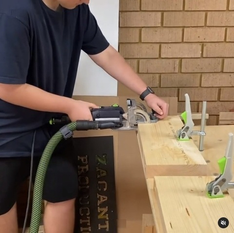 ХИТ! Фрезер дюбельный в комплекте с упорами в систейнере Festool DOMINO DF 500 Q-Set 576420