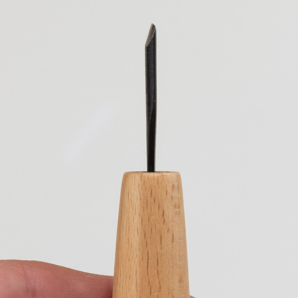 Новинка! Стамеска японская для резьбы по дереву Miki Tool Seigen N 9, полукруглая РК, 9 мм М00019866