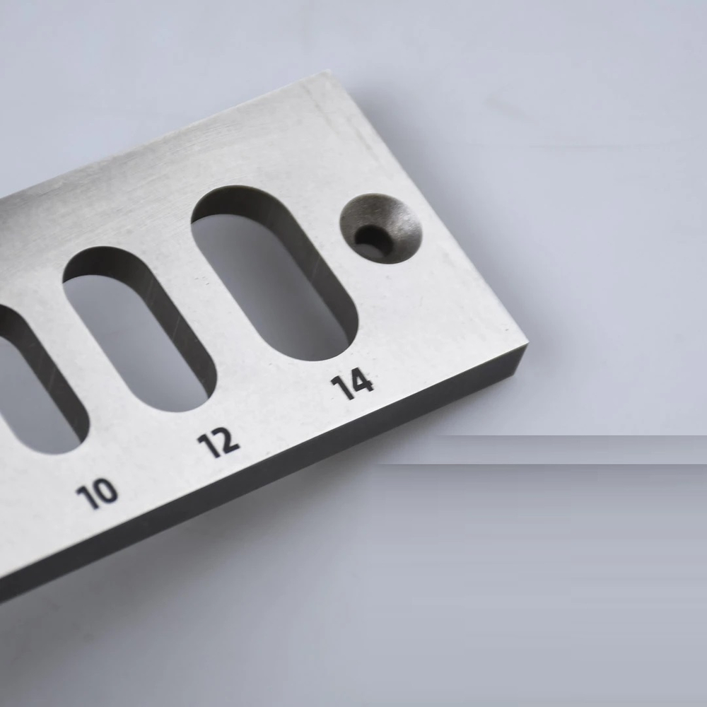 ХИТ! Пробочник Dowel Plate для дюбелей Домино от 4 мм до 14 мм ПЕТРОГРАДЪ М00023092