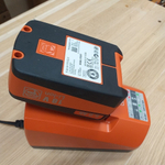 ХИТ! Комплект AGSZ 18-280 BL Машина шлифовальная прямая аккумуляторная 18V230V50H, Два аккумулятора, устройство для ускоренной зарядки ALG 50 в кейсе Fein 71230161000