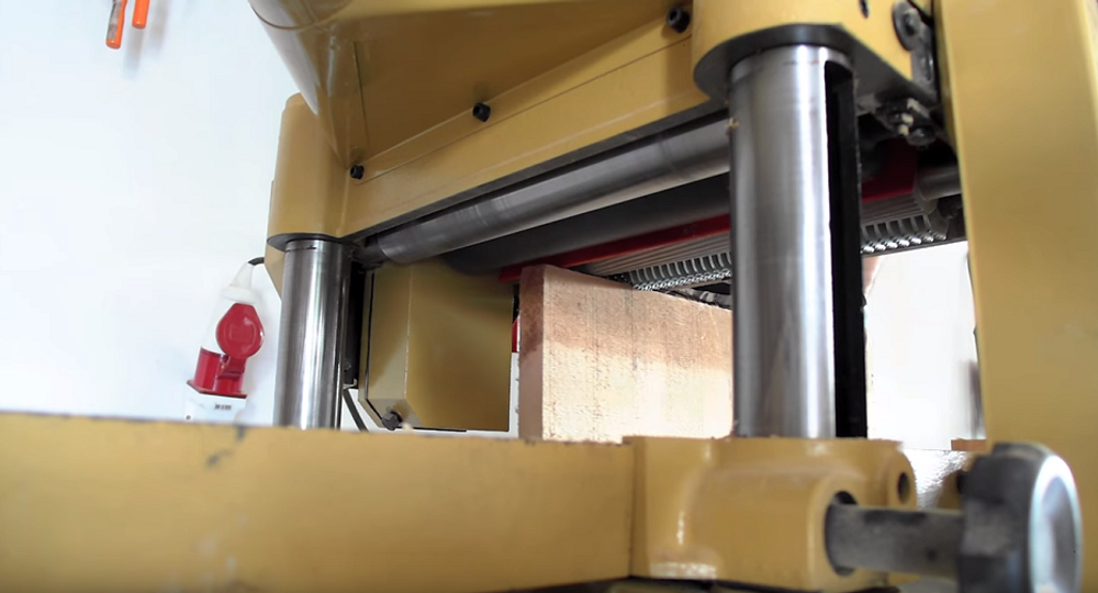Профессиональный рейсмусовый станок с валом Helical  3,5 кВт  220В 15HH Powermatic 1791213-RU-M