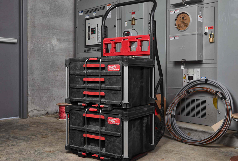 Новинка! Ящик с 3 - мя выдвижными отсеками 3 Drawer Tool Box PACKOUT Milwaukee 4932472130