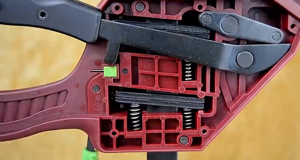 ХИТ! Струбцина быстрозажимная MAXI Quick Piher 30 х 9.4 см 3000N усилие до 300 кг 52692 М00017836
