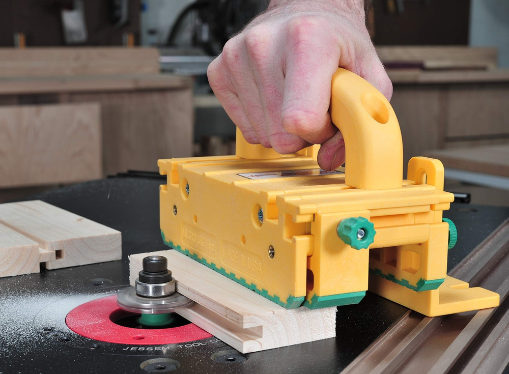 Новинка! Прижимной толкатель Men at Work Microjig GR-100 GRR-RIPPER 3D для пильного / фрезерного станка GR-100