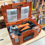 ХИТ! Комплект AGSZ 18-280 BL Машина шлифовальная прямая аккумуляторная 18V230V50H, Два аккумулятора, устройство для ускоренной зарядки ALG 50 в кейсе Fein 71230161000