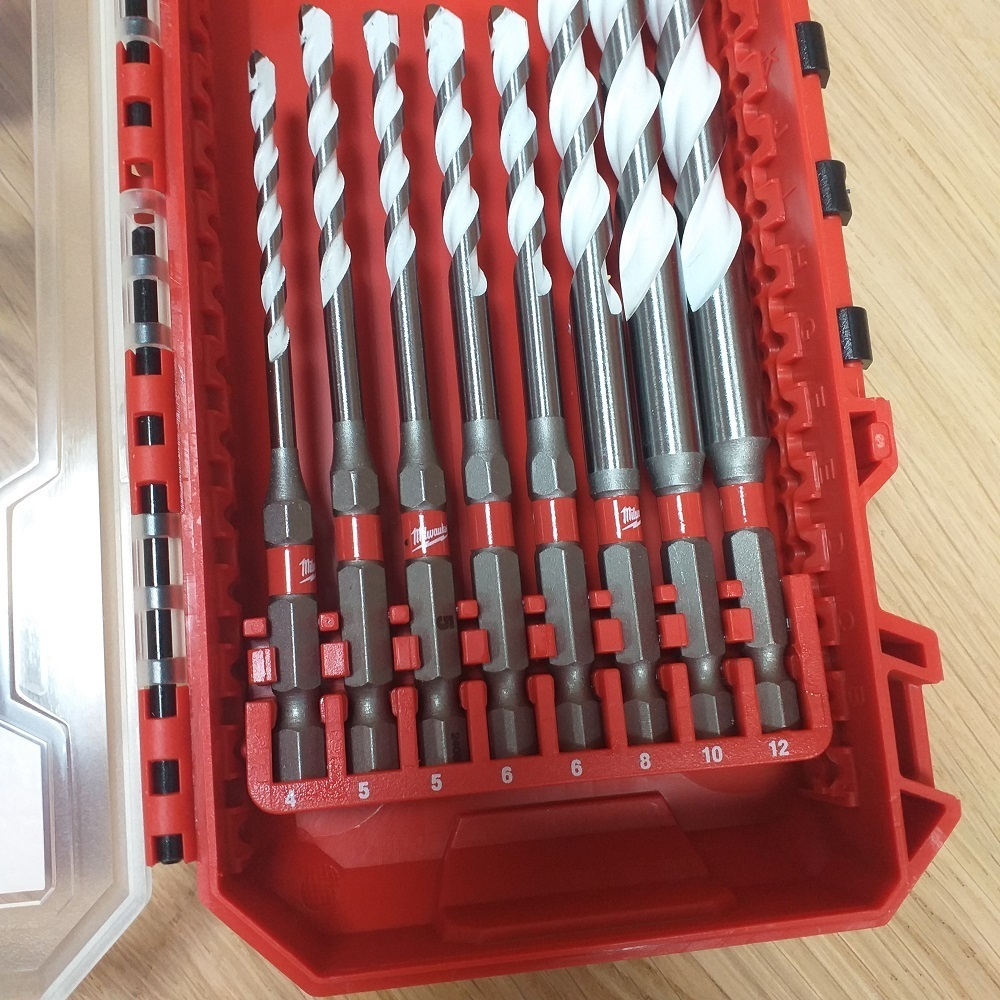 ХИТ! Набор сверл GEN III HEX 8 предметов по мультиматериалам Multi Material 8 pc Set 4 / 5 / 5 / 6 / 6 х 100 мм, 8 / 10 / 12 х 150 мм Milwaukee 4932493871