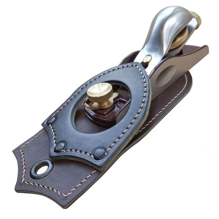 Держатель кожаный для рубанков номер 3 и 4, размер 204 х 84 мм с петлёй ПЕТРОГРАДЪ М00018423