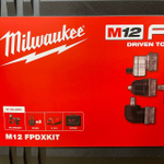 УДОБНЫЙ КОМПЛЕКТ ХИТ! В кейсе M12 FPDXKIT-202X: Субкомпактная ударная аккумуляторная дрель со съемным патроном с 2 шт Аккумуляторами M12 B2 2.0 Ач, Зарядное устройство C12 Milwaukee 4933464138