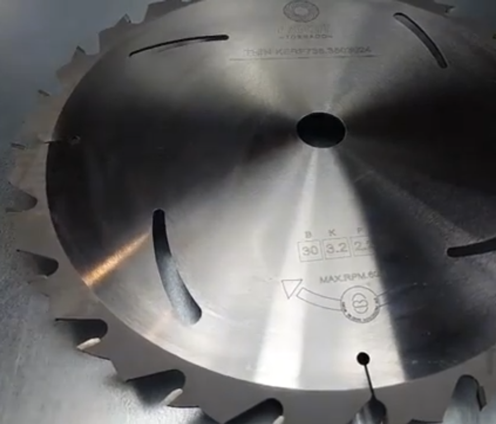 Новинка! Пильный диск PROCUT 350 x 30 x 3.2 / 2.2 Z 24 ATB для продольного пиления по дереву, фанере 736.3503024