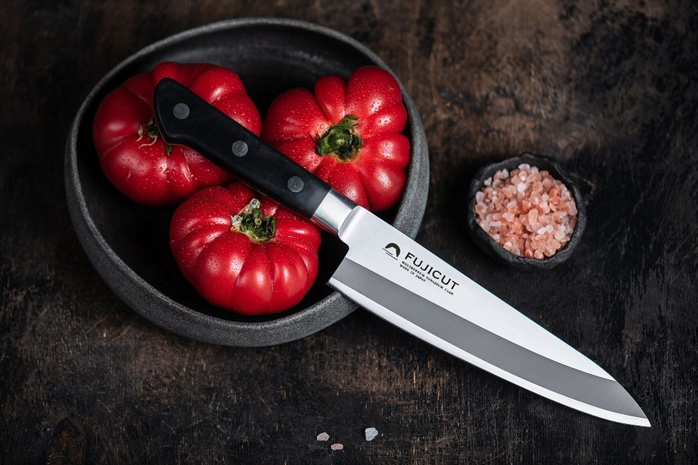 ХИТ! Японский Шеф Нож поварской Гюйто Fuji Cutlery серия FUJI CUT длина лезвия 180 мм, сталь Мо-V 3 слоя, рукоять полипропилен, заточка 6000 Tojiro FC-1662