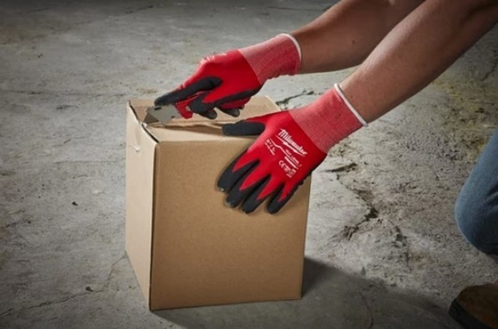 ХИТ! Перчатки зимние с защитой от порезов 1 уровень размер 10 / XL MILWAUKEE 4932471345