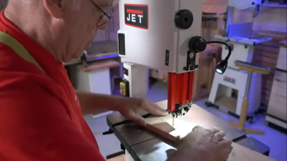 ОСЕННИЕ СКИДКИ ХИТ! Ленточная пила по дереву JET JWBS-12SL 0,8 кВт 220В, максимальный рез ширина 305, высота 170 мм JT1-435