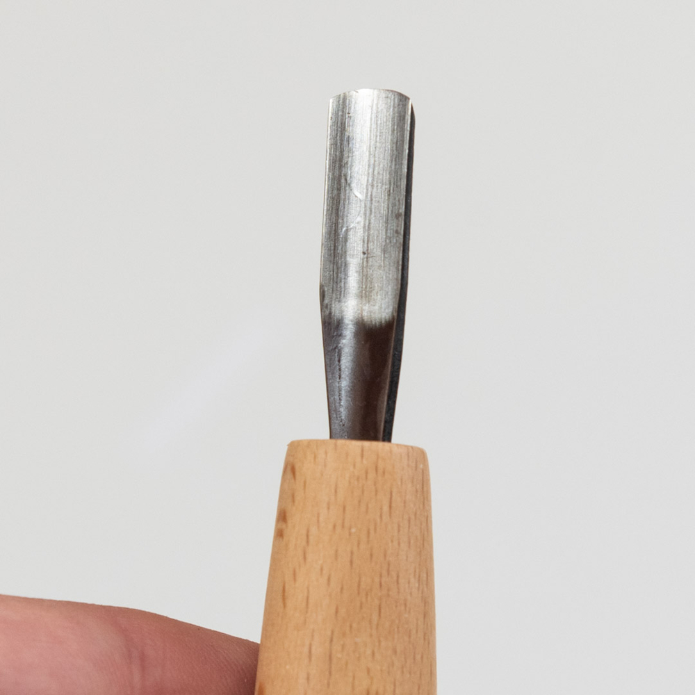 Новинка! Стамеска японская для резьбы по дереву Miki Tool Seigen N 9, полукруглая РК, 9 мм М00019866
