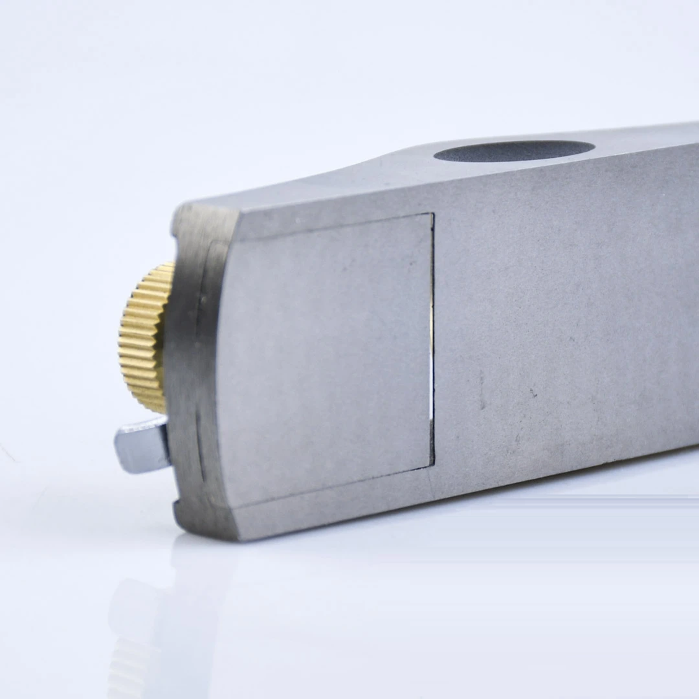 Новинка! Рубанок GOLDRATIO N 60 1 / 2, 150 мм / 35 мм Low Angle Adjustable Mouth Block Plane для работы по торцам или сложным породам древесины М00023900