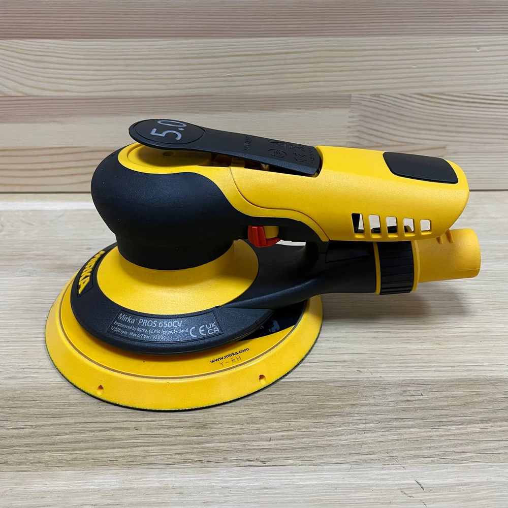 Шлифовальная пневматическая машинка для профессионального шлифования MIRKA PROS 650CV 150 мм орбита 5 мм 8995650111