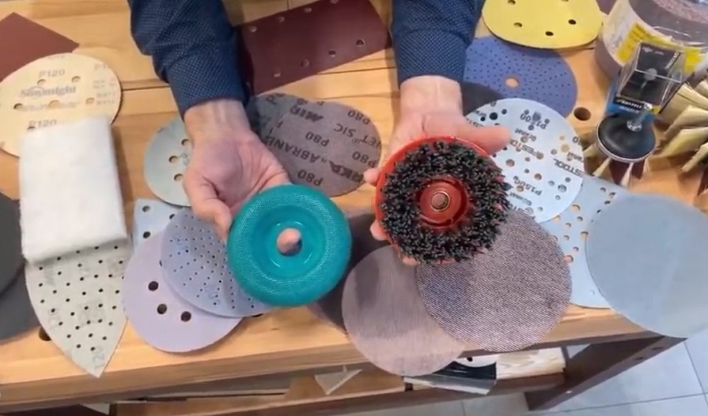 Диск шлифовальный Kutzall Dish Wheel полукруглый голубой medium (extreme) D 115 мм посадка 22 мм М00017574