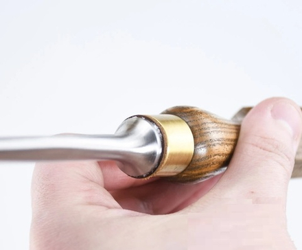 Стамеска для резьбы по дереву прямая N 7 35 мм для создания вогнутых или выпуклых поверхностей ПЕТРОГРАДЪ М00019628