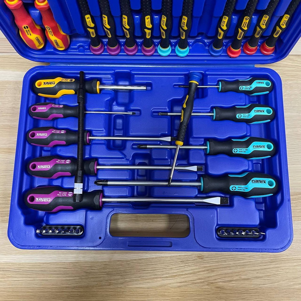 ХИТ! Универсальный набор отверток и бит 38 предметов кейсе Narex 862104