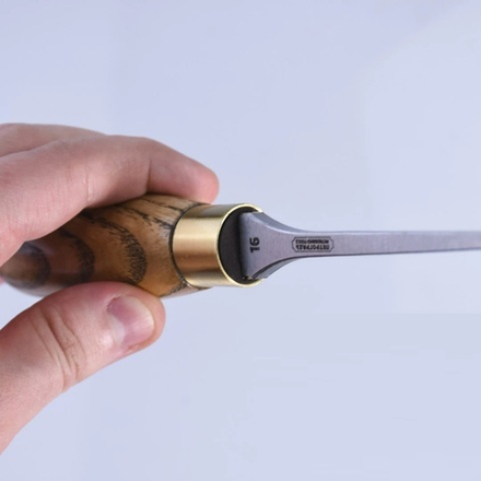 Стамеска столярная серия Мста 16 мм с жалом форма Рыбий хвост fishtail ПЕТРОГРАДЪ М00022178