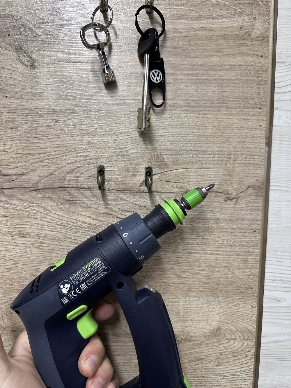 ХИТ! Аккумуляторная дрель-шуруповёрт FESTOOL CXS 10,8 В 2,6-Set с 2 шт Аккумуляторами, Устройством быстрозарядным ПЛЮС Насадка угловая 576093