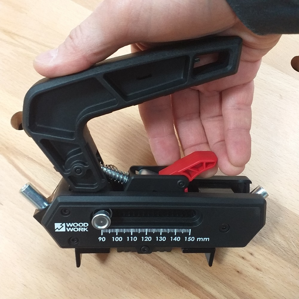 КОМПЛЕКТ для крепления террасной доски к лагам: Кондуктор сверлильный под углом PHJ-05 и Набор Шурупов 250 шт по дереву 4,5 x 60 мм TORX T15 стальные с антикоррозионным покрытием PHA-DK Woodwork N093-2AM