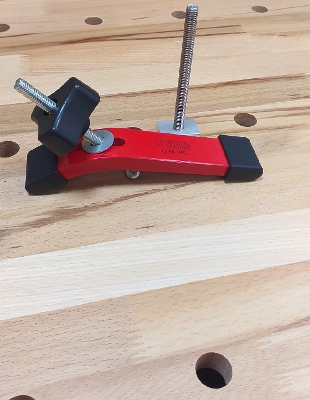 ХИТ! Прижим для установки в T-образный паз Woodwork CLM-001