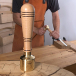 ХИТ! Киянка латунная / Молоток резчицкий 500 г рукоятка из бука Woodwork 852002W