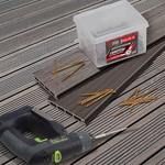 ЛЕТОМ НИЖЕ! Шурупы с антикоррозионным покрытием 400 шт по дереву Woodwork Torx Т15 4,2 x 58 мм, в комплекте с битой Т15, в пластиковом контейнере PHA-DK-58