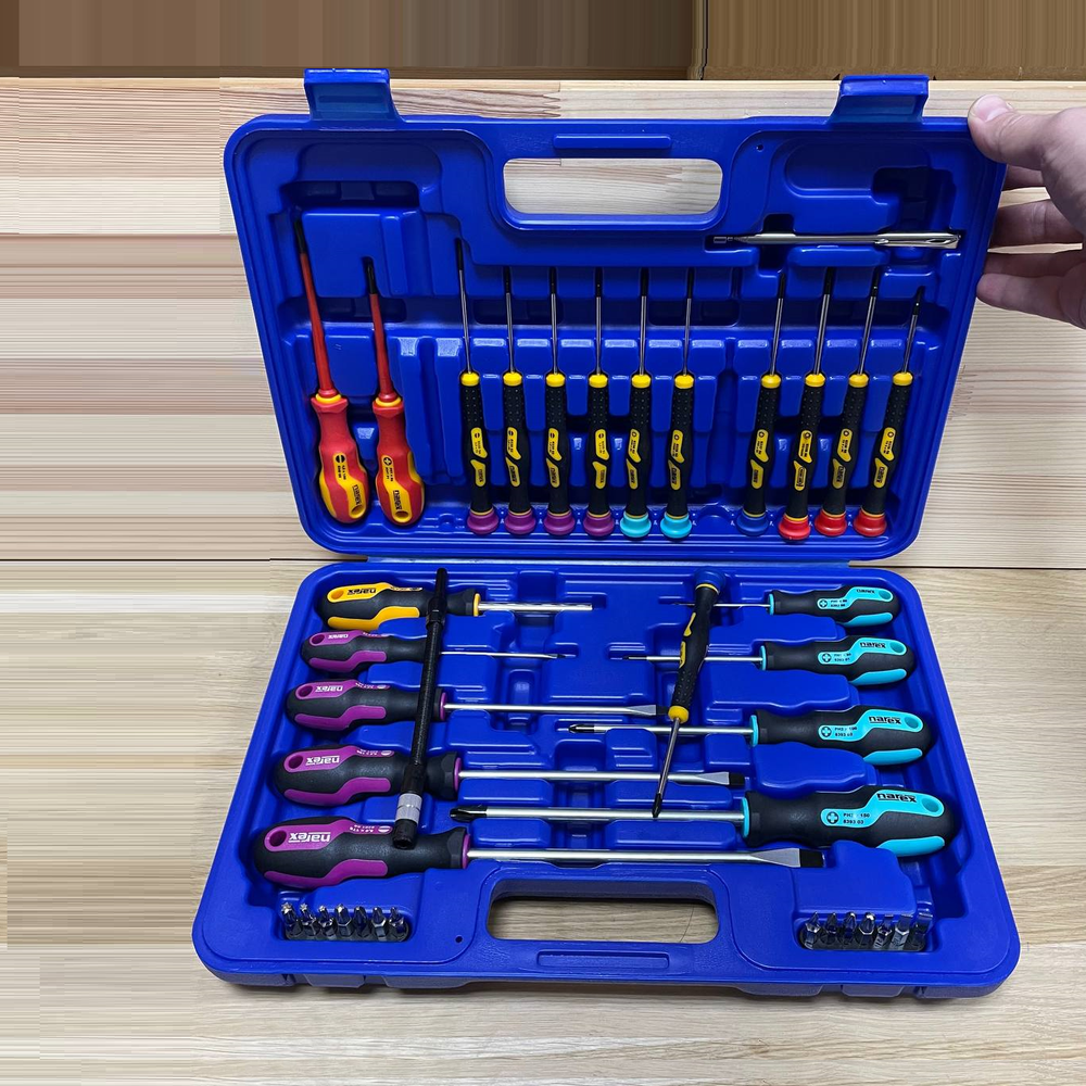 ХИТ! Универсальный набор отверток и бит 38 предметов кейсе Narex 862104