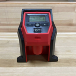 Легкий старт: Аккумуляторный компрессор Milwaukee M12 BI-0 для быстрого накачивания автомобильных, легких грузовиков и других компактных шин 4933464124