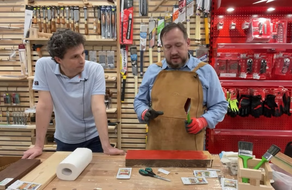 Непрозрачная краска для наружных работ Osmo 2311 красно-коричневая 0,75 л Landhausfarbe Osmo-2311-0.75 11400126