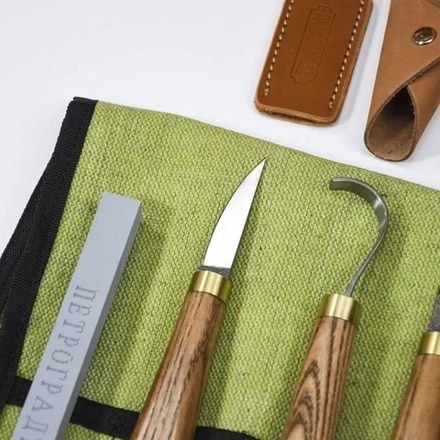 Набор для резьбы по дереву N 5 ложкорезный 3 ножа и заточной абразив в сумке скрутке ПЕТРОГРАДЪ М00015845