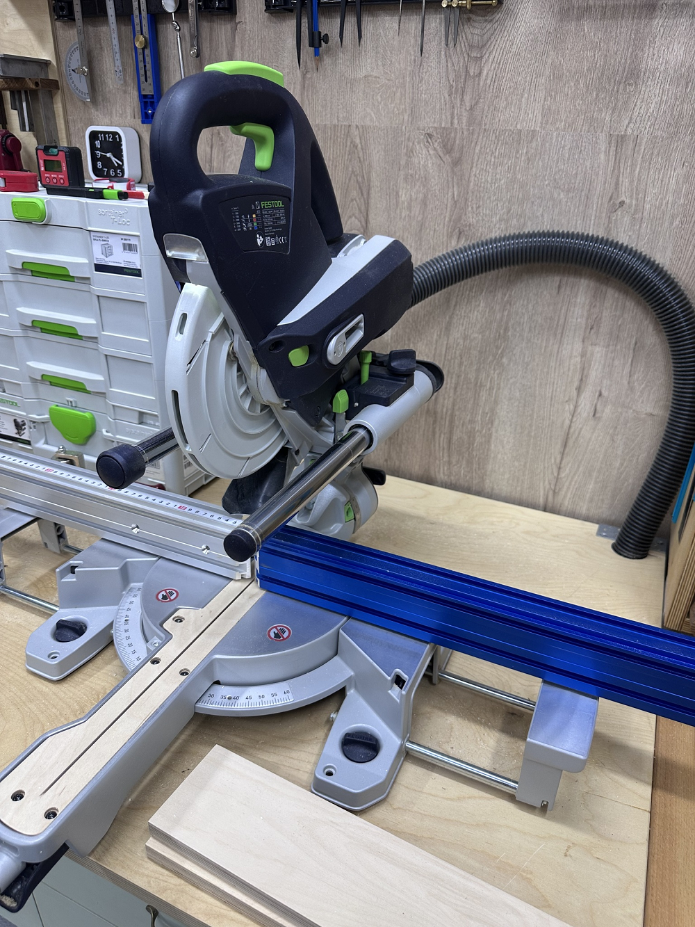 ХИТ! Торцовочная пила с протяжкой FESTOOL KAPEX KS 60 E КАПЕКС 561683