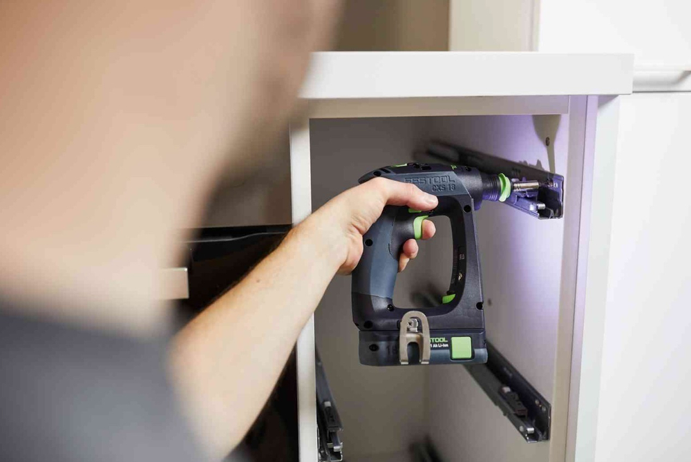 Новинка 2024! Аккумуляторная дрель - шуруповерт CXS 18-Basic-Set в систейнере Festool 577333