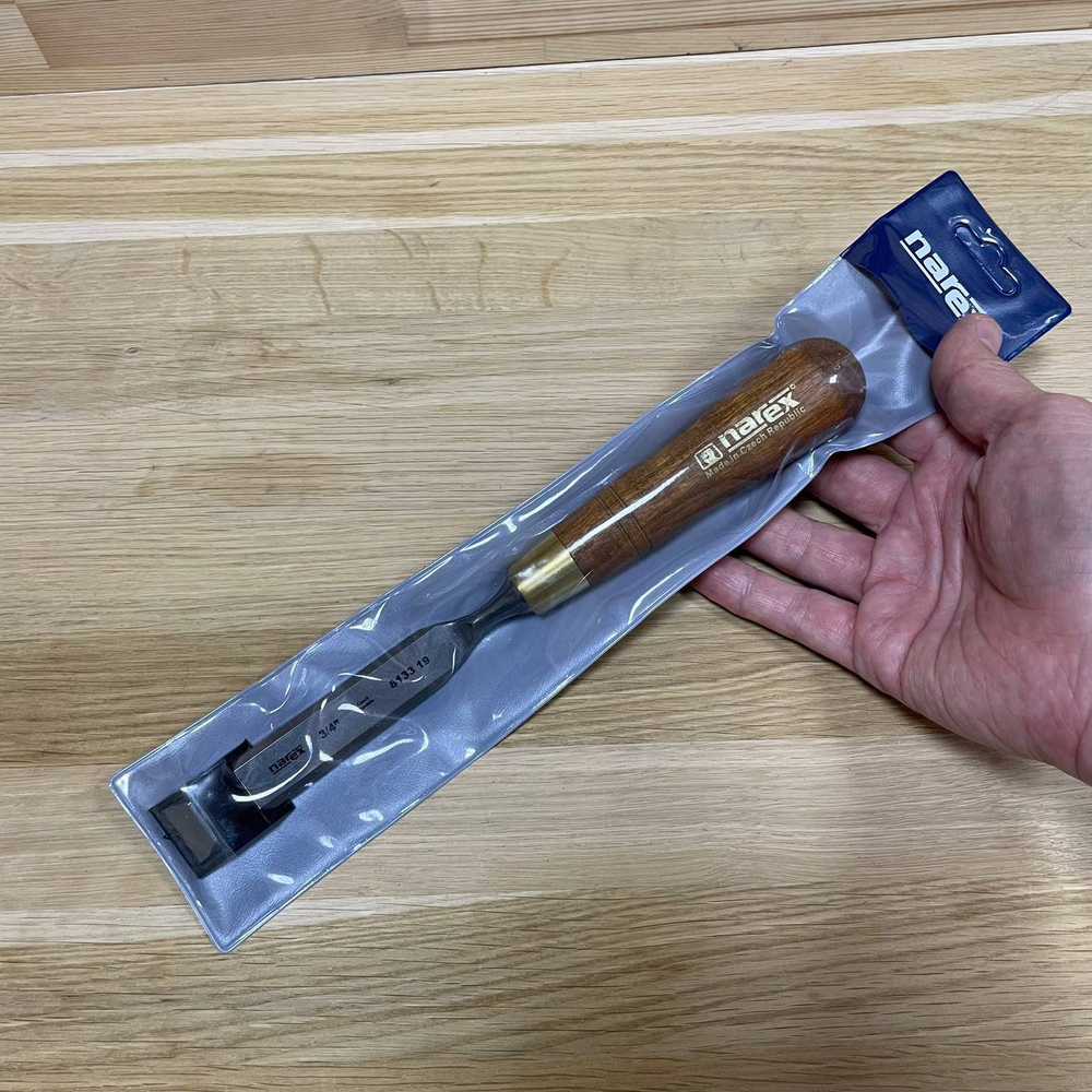 ХИТ! Стамеска плоская изогнутая 19 мм с ручкой Narex WOOD LINE PLUS 813319