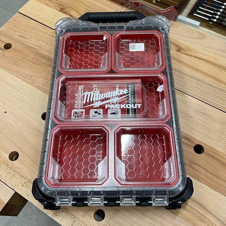 Органайзер компактный тонкий Milwaukee PACKOUT 4932471065