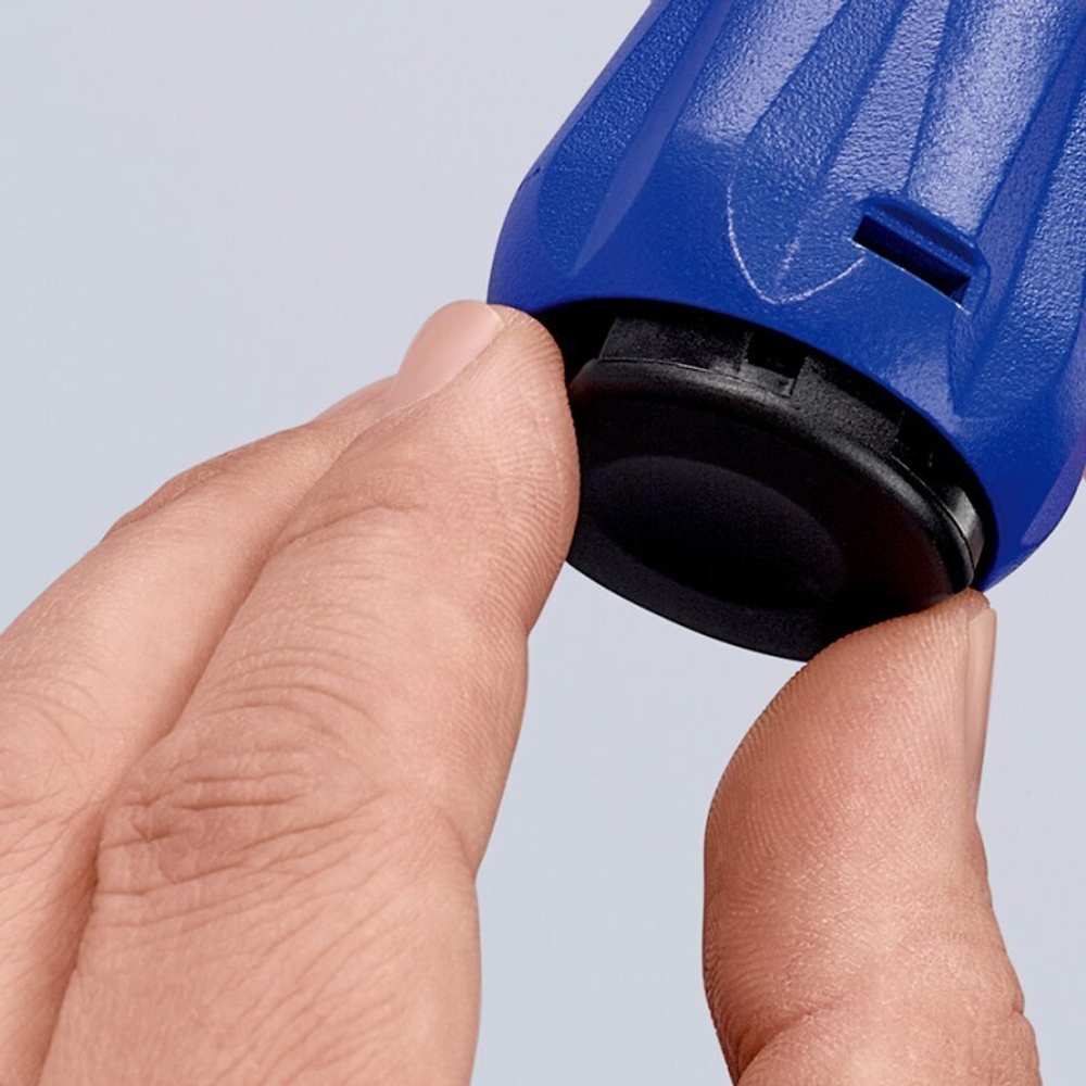 Труборез для нержавеющей стали и цветных металлов TubiX XL Knipex 6 - 76 мм / толщина макс 2 мм, длина 260 мм KNIPEX KN-903103BK