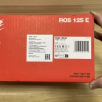 Новинка! Электрическая эксцентриковая шлифовальная машина ручная Milwaukee ROS 125 E 300 Вт эксцентриковая 125 мм 5", шлифовка дерева, металла, пластика, в сумке 4933433180