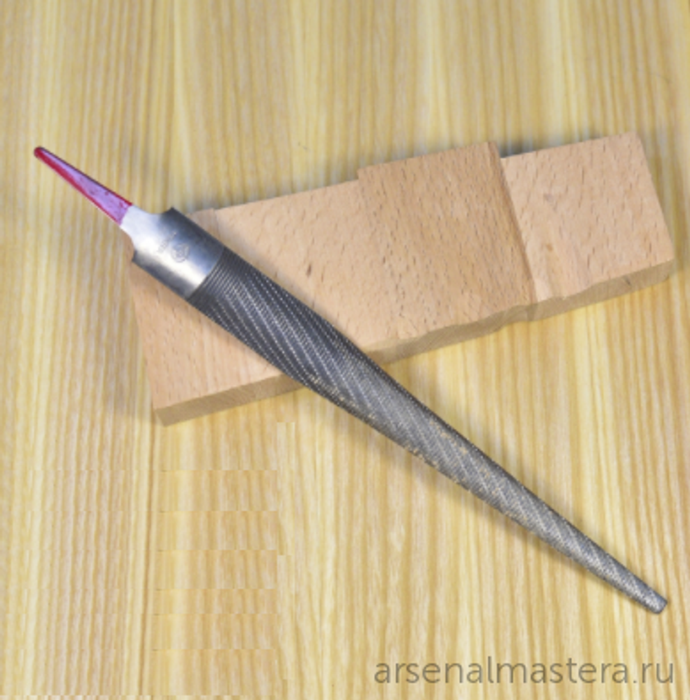 ХИТ! Японский рашпиль Iwasaki красный конусный полукруглый 200 х 20 х 5 мм шаг 1.2 мм Miki Tool MT CP-200G5 М00013887