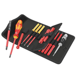 АКЦИЯ 2025! Набор 18 предметов WERA Kraftform Kompakt VDE 18 Universal 1 Tool Finder: Ручка-держатель 817 VDE Kraftform, 12 сменных отвёрток VDE с идентификатором инструментов Take it easy, лазерная гравировка размера, 4 ключа для распределительных шкафов, 1 однополюсный тестер фазного напряжения, в поясной сумке WE-006613