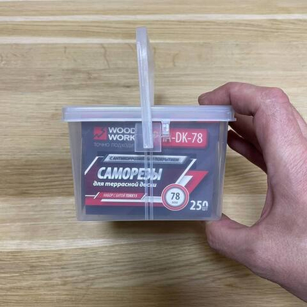 Шурупы с антикоррозионным покрытием 250 шт по дереву Woodwork 4,2 x 78 мм в комплекте с битой Т15, в пластиковом контейнере PHA-DK-78